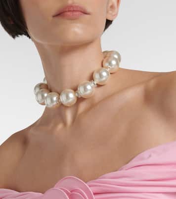Pearl choker | Magda Butrym