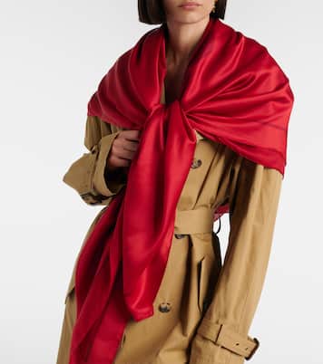Pañuelo Cassandre de charmeuse de seda | Saint Laurent