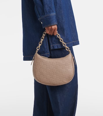 Borsa a spalla GG Emblem Small in pelle | Gucci