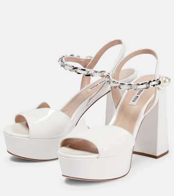 Sandali in vernice con plateau | Miu Miu
