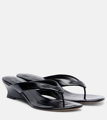 Micro Wedge leather thong sandals | Le Monde Béryl