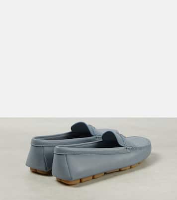 Mocassini in pelle con logo | Prada