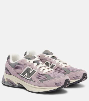 2010 suede and mesh sneakers | New Balance