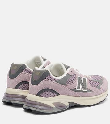 2010 suede and mesh sneakers | New Balance