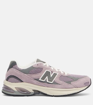 2010 suede and mesh sneakers | New Balance