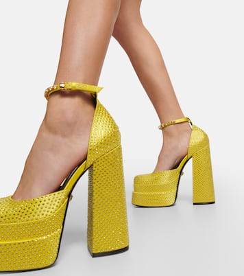 Medusa Aevitas embellished platform pumps | Versace