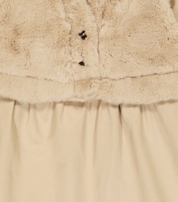 فستان مقلّم بالفرو الصناعي Benties | Donsje