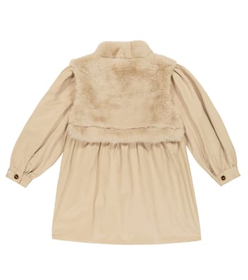 فستان مقلّم بالفرو الصناعي Benties | Donsje