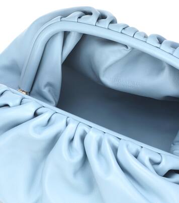 Pouch leather clutch | Bottega Veneta