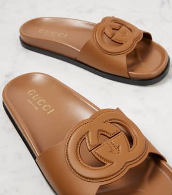 Pantoletten Gucci Cut aus Leder | Gucci