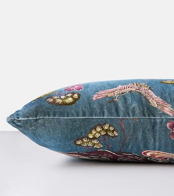 Aristolochia cotton pillow  | The House of Lyria