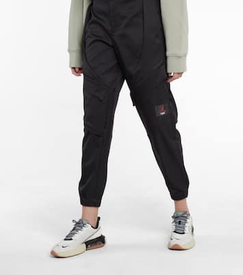 Jordan Essentials trackpants | Nike
