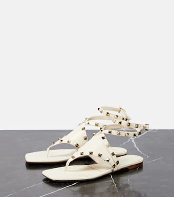 Rockstud leather thong sandals  | Valentino Garavani