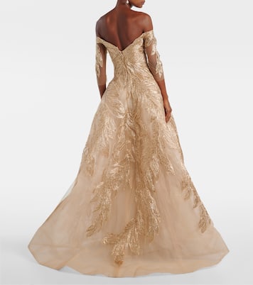 Robe longue brodée en tulle à encolure bardot  | Monique Lhuillier