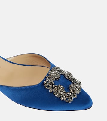 Mules Hangisimuflat in raso | Manolo Blahnik