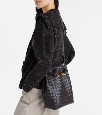 Andiamo Knot S号皮革水桶包 | Bottega Veneta