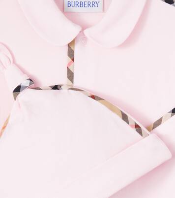 Baby cotton-blend beanie, bib, and onesie set | Burberry Kids