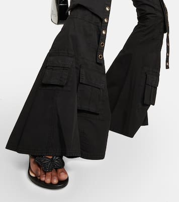 Jean évasé à taille basse et ornements | Blumarine