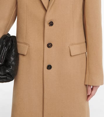 Wool coat | Wardrobe.NYC