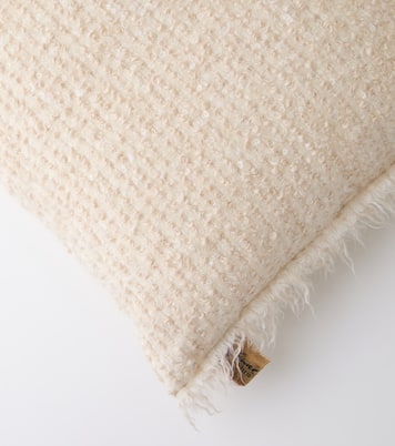 Ariete wool and cotton cushion | The House of Lyria