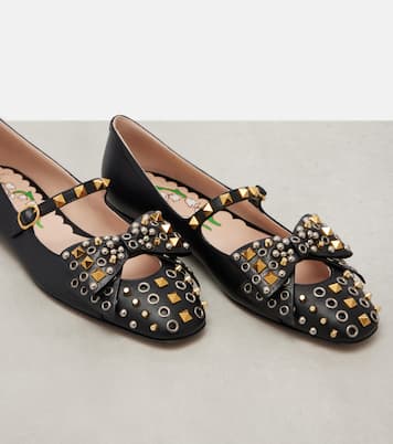 Bailarinas Mary Jane Bowow de piel con tachuelas | Valentino Garavani