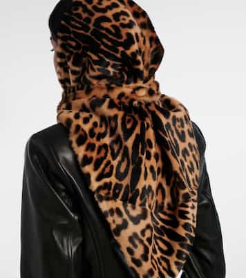 Schal Foulard aus Shearling | Nour Hammour