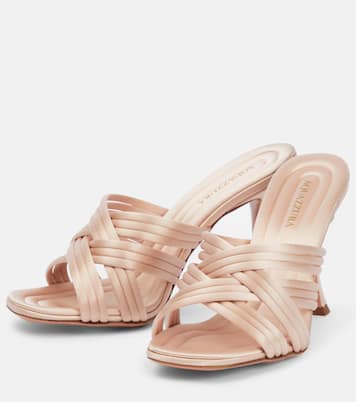 Pantoletten Oahu 95 aus Satin | Aquazzura