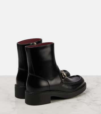 Horsebit leather ankle boots | Gucci