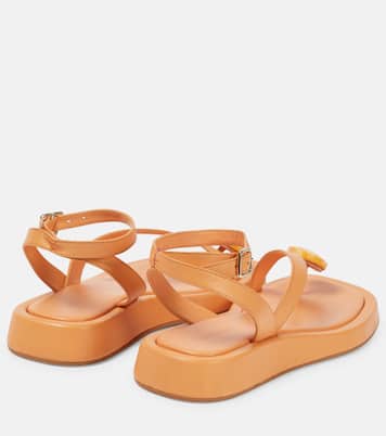 x GIA/RHW - Sandali infradito Rosie in pelle | Gia Borghini