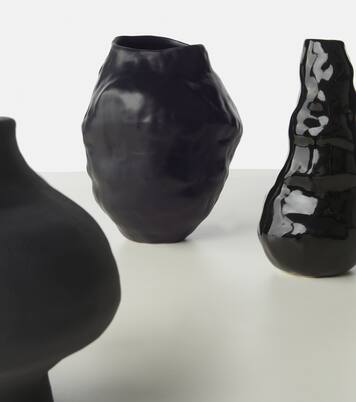 Unearthed Large vessel | Completedworks