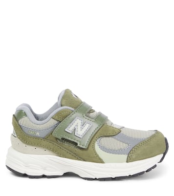 2002 suede and mesh sneakers | New Balance Kids