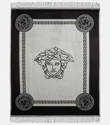 Greca Key and Medusa blanket | Versace Home