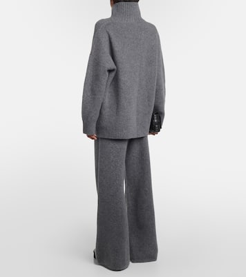 Elwinn cashmere turtleneck sweater  | Lisa Yang