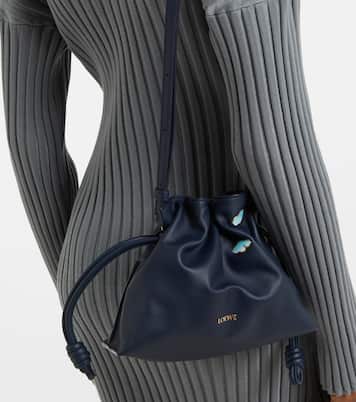 Clutch Flamenco Mini de piel estampada | Loewe
