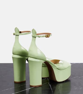 Plateausandalen Tan-Go 155 aus Lackleder | Valentino Garavani