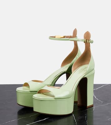 Plateausandalen Tan-Go 155 aus Lackleder | Valentino Garavani
