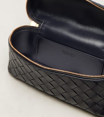 Bang Bang Intrecciato leather vanity bag | Bottega Veneta
