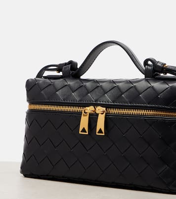 Bang Bang Intrecciato leather vanity bag | Bottega Veneta
