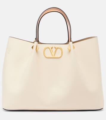 Tote Bag VLogo Medium aus Leder | Valentino Garavani
