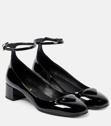 Salones de charol con logo | Prada