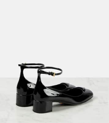 Salones de charol con logo | Prada