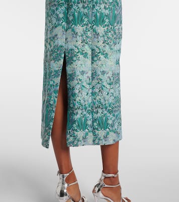 Abito in broccato | Markarian