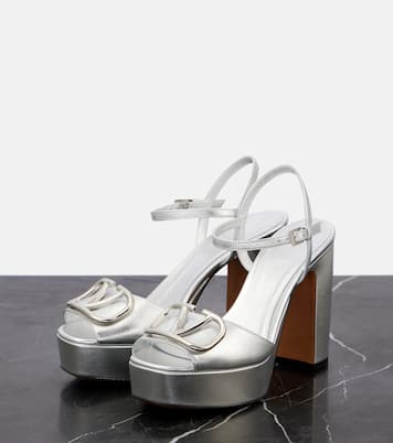 VLogo Signature metallic leather sandals | Valentino Garavani