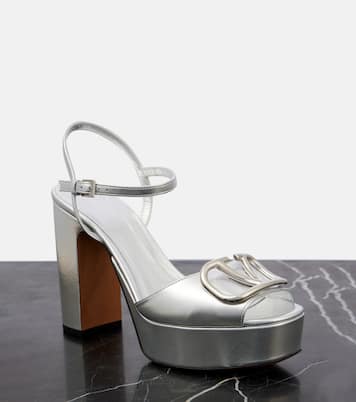 VLogo Signature metallic leather sandals | Valentino Garavani