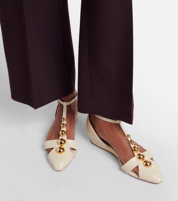Zapatos planos de piel adornados | Chloé