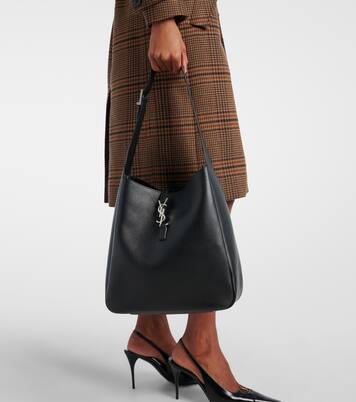 Le 5 à 7 Supple Large leather shoulder bag | Saint Laurent