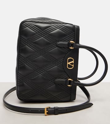 Tote Quiltie 67 Small aus Leder | Valentino Garavani