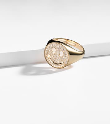 Happy Face 14kt yellow gold signet ring with diamonds | Sydney Evan