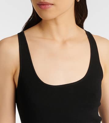 Top | Toteme