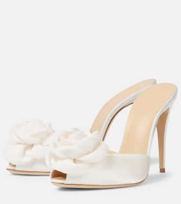 Mules de mariée en satin à fleurs | Magda Butrym